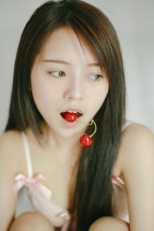 年轻善良的嫂子
